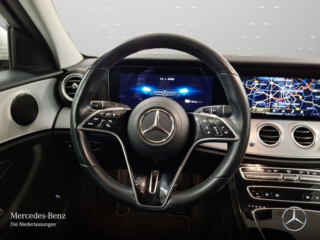 Mercedes-Benz E 300 2022