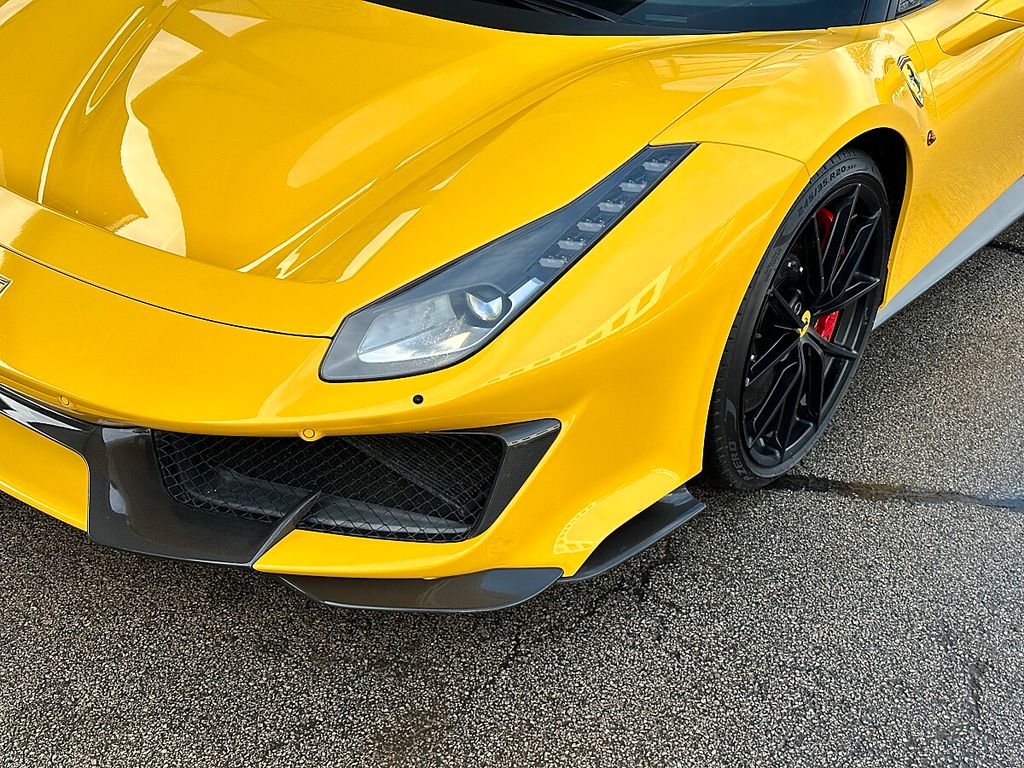 Ferrari 488 GTB 2020