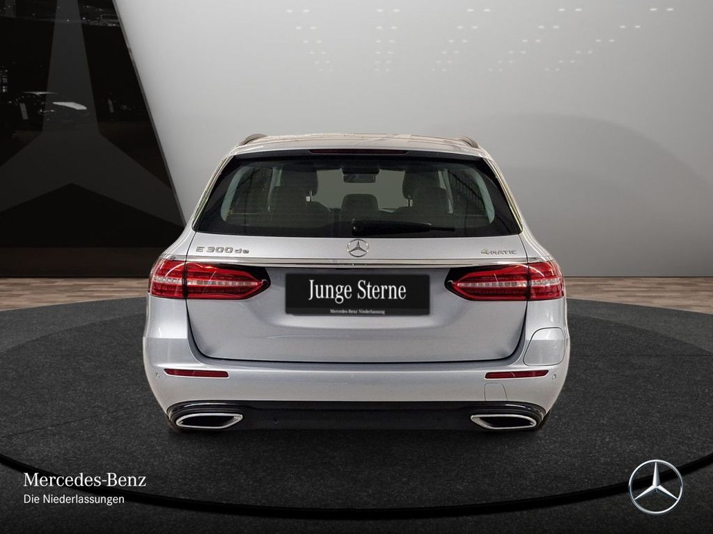 Mercedes-Benz E 300 2022