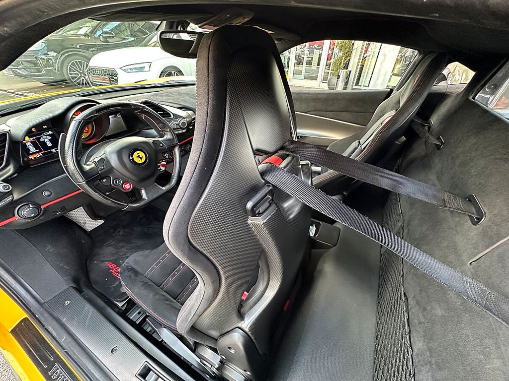 Ferrari 488 GTB 2020