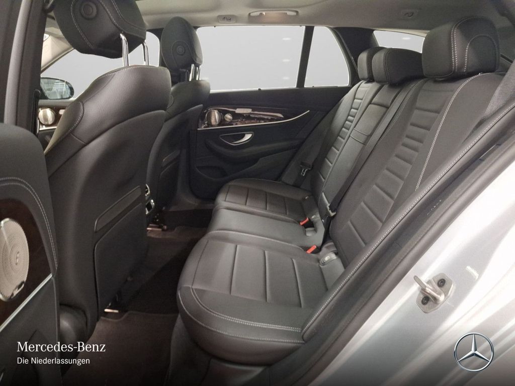 Mercedes-Benz E 300 2022