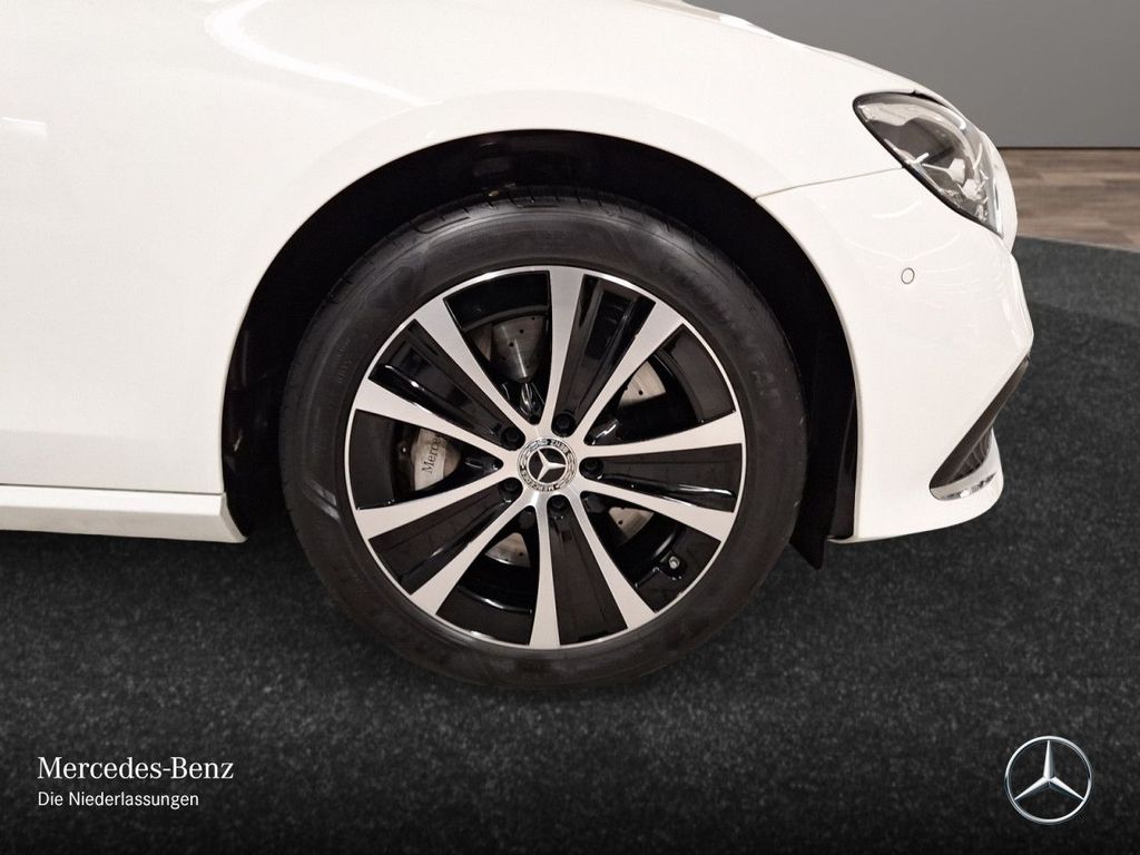 Mercedes-Benz E 300 2022