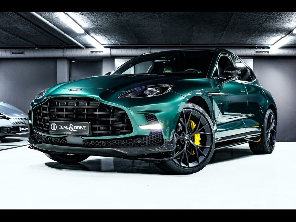 Aston Martin DBX 2025