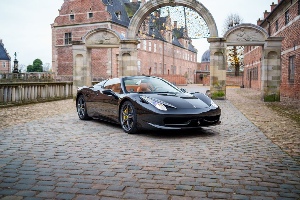 Ferrari 458 2013