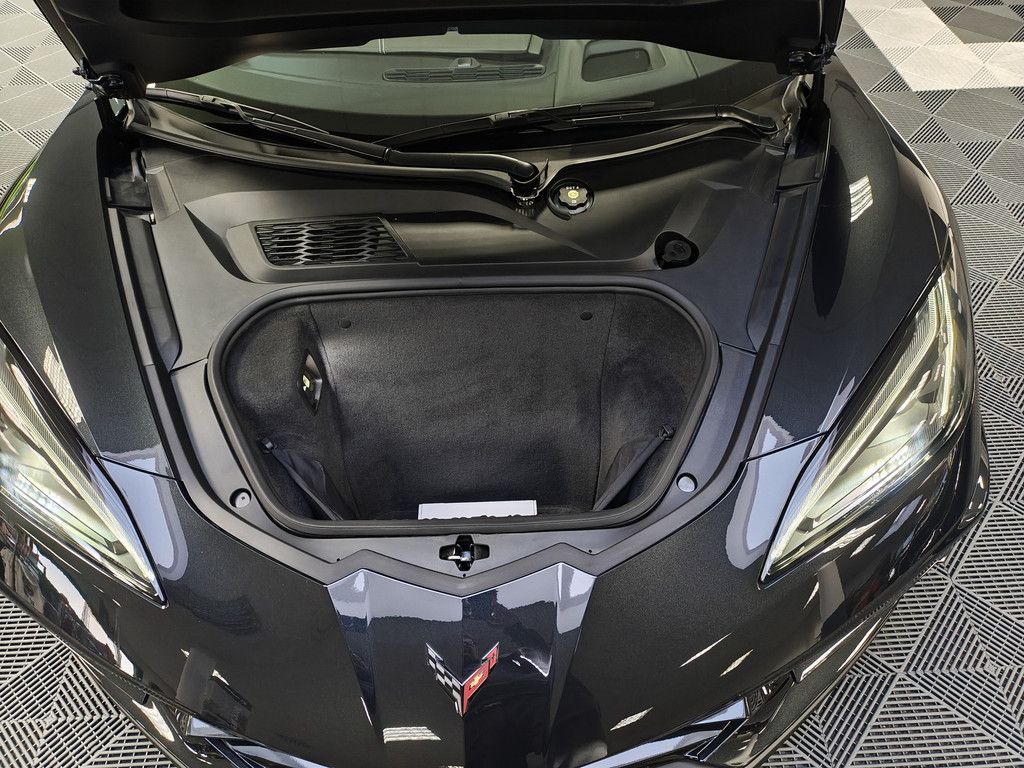 Corvette C8