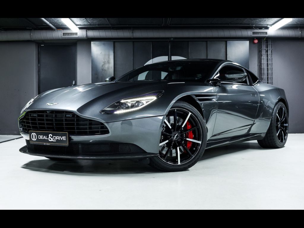 Aston Martin DB11 2022