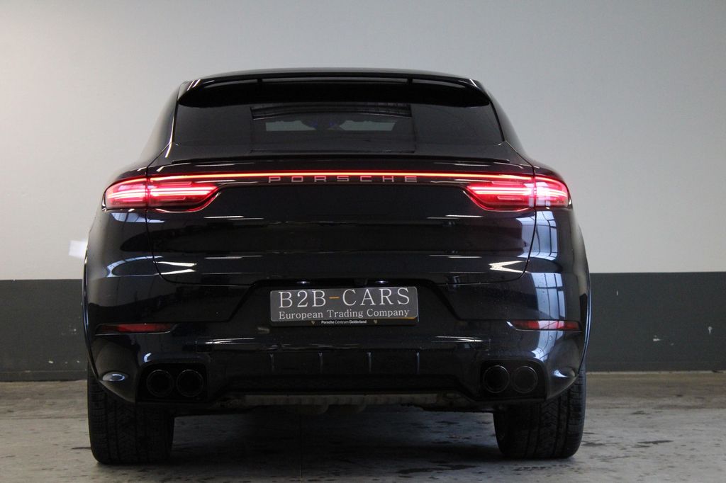 Porsche Cayenne 2022