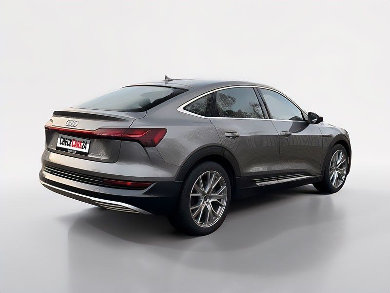 Audi e-tron 2023