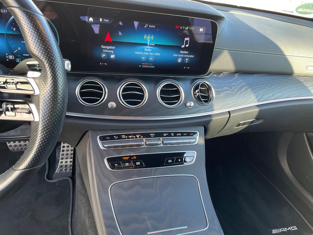 Mercedes-Benz E 200 2021