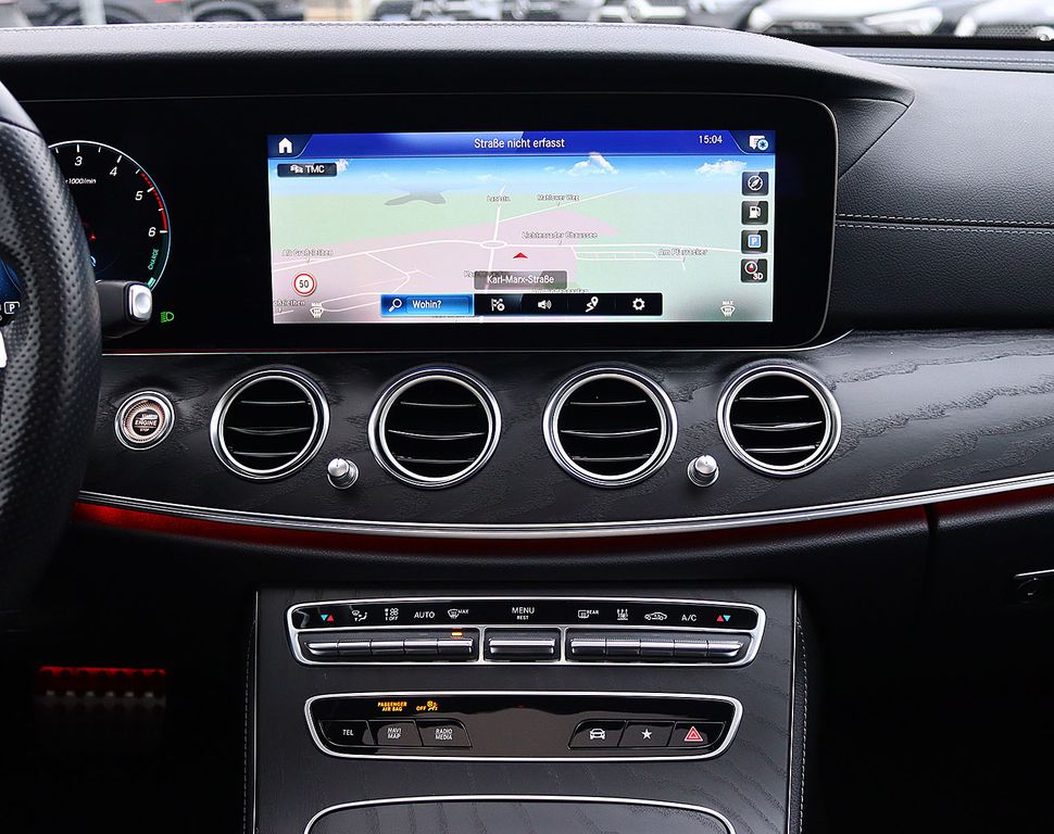 Mercedes-Benz E 300 2021