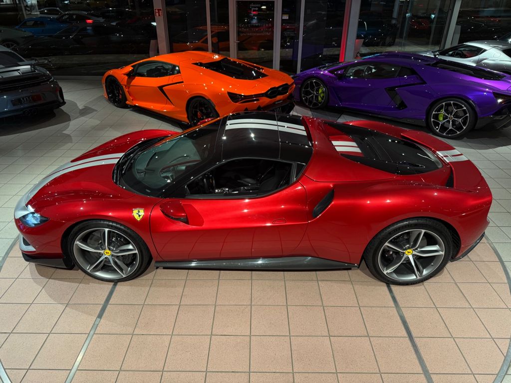 Ferrari 296 GTS 2024