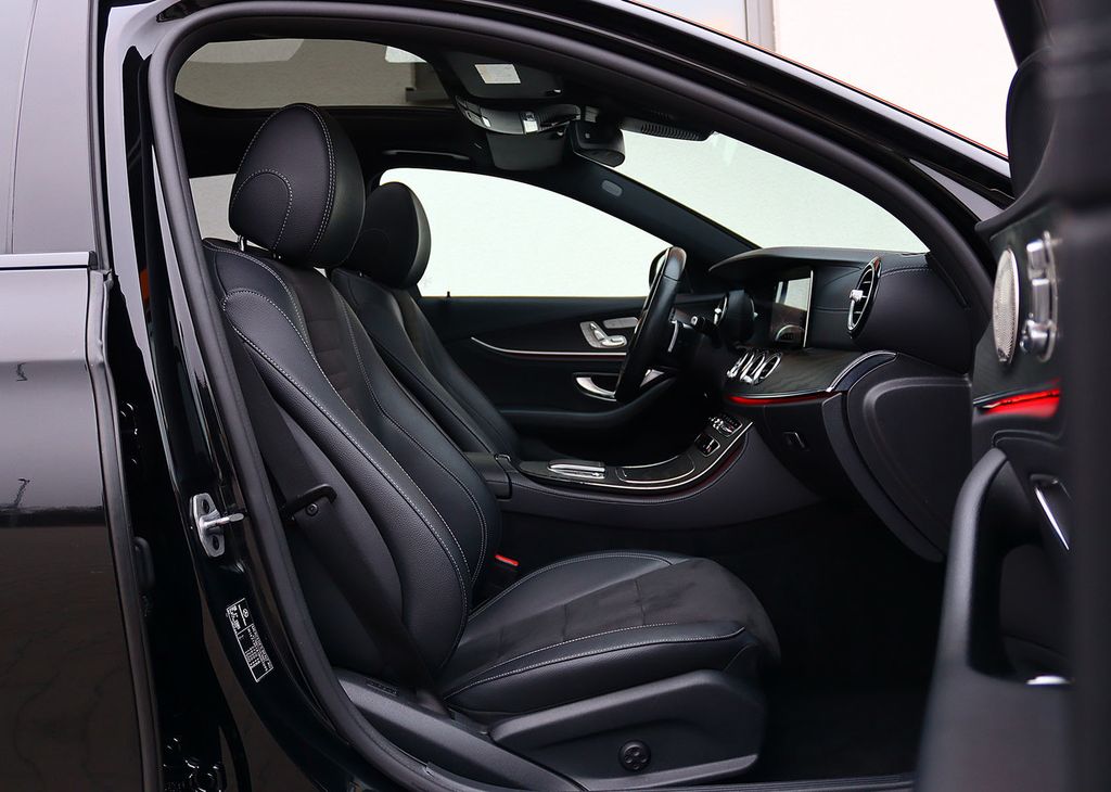 Mercedes-Benz E 300 2021