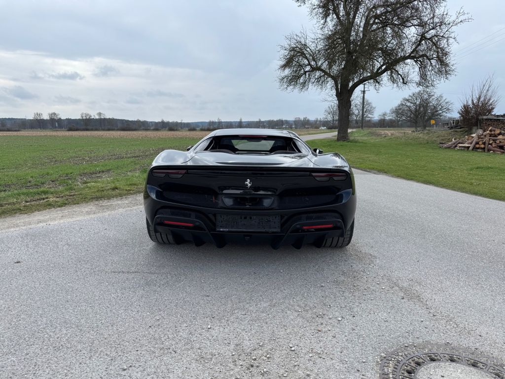 Ferrari 296 GTB 2024