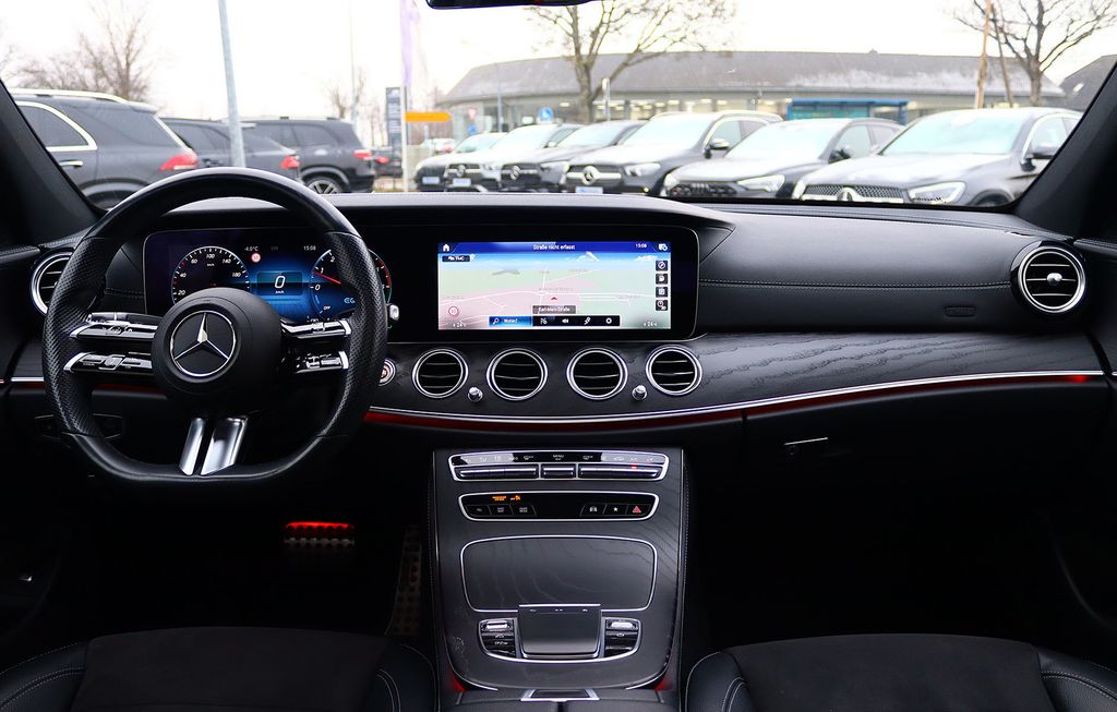 Mercedes-Benz E 300 2021