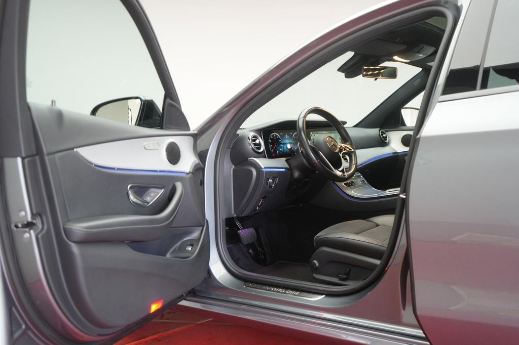 Mercedes-Benz E 220 2022