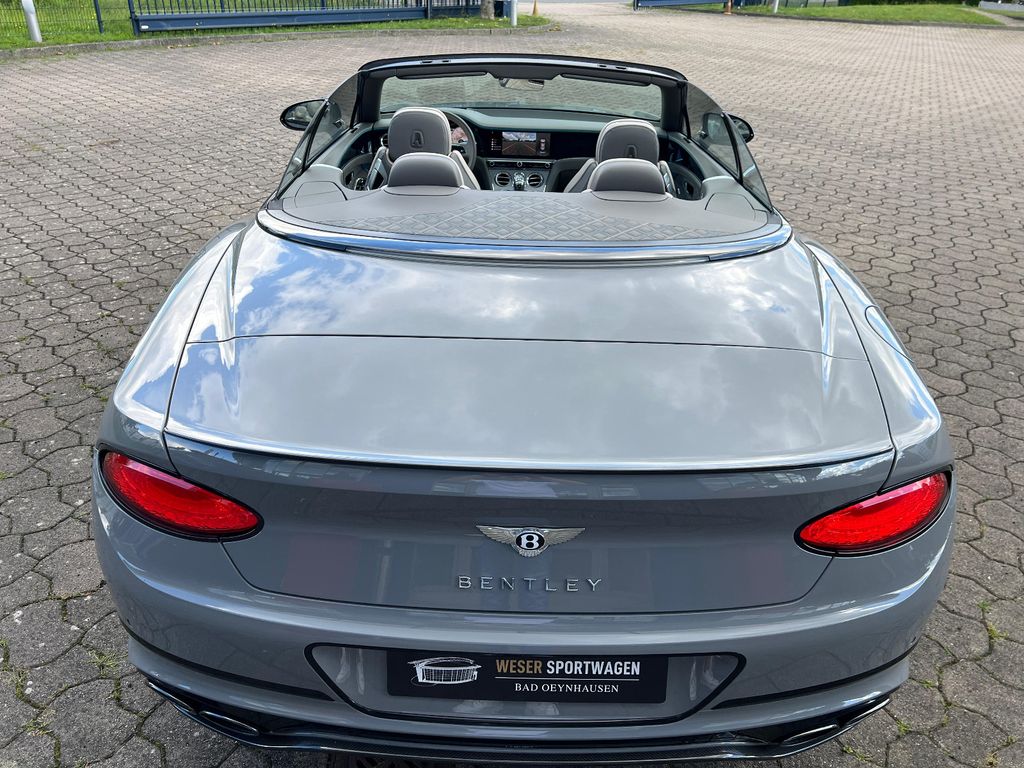 Bentley Continental GTC 2023
