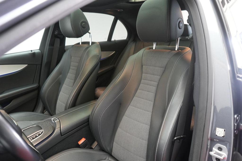 Mercedes-Benz E 220 2022