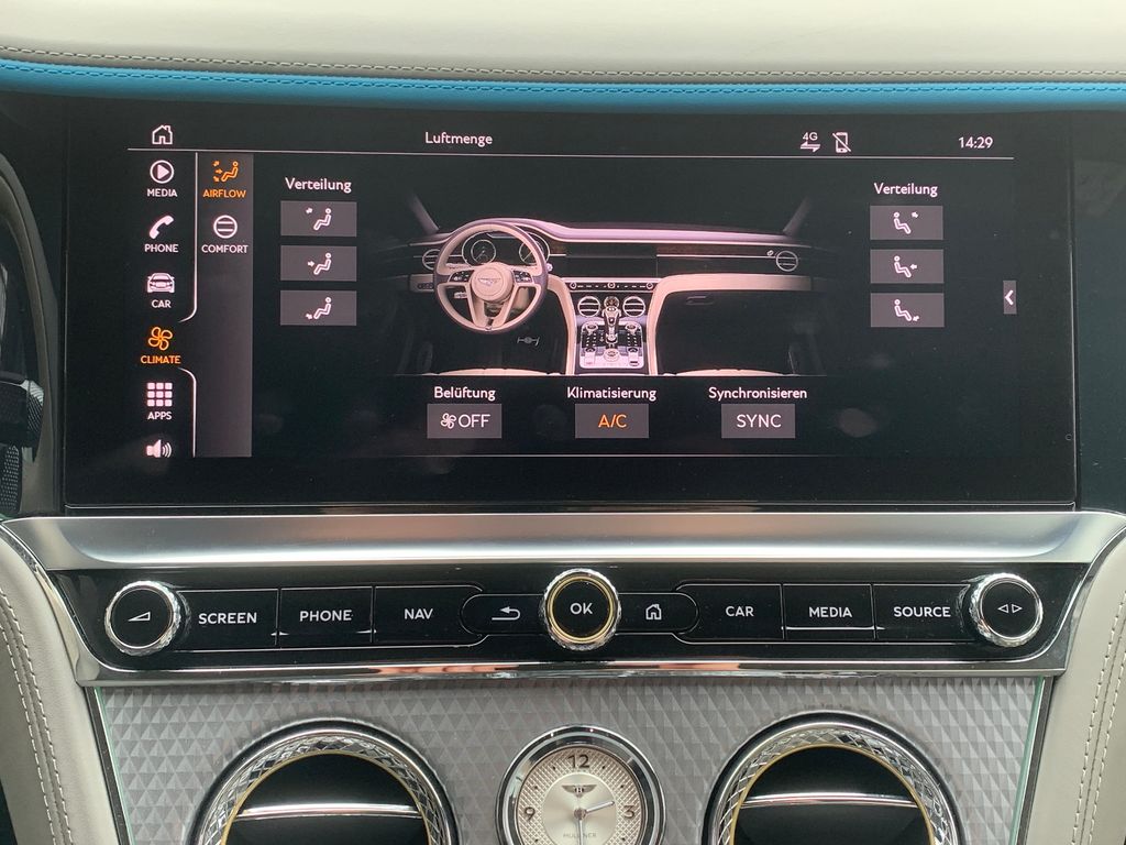 Bentley Continental GTC 2023