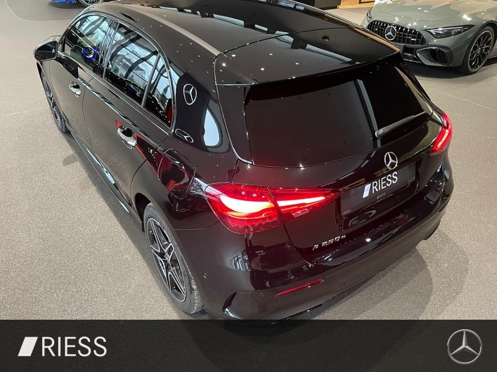 Mercedes-Benz A 250 2026