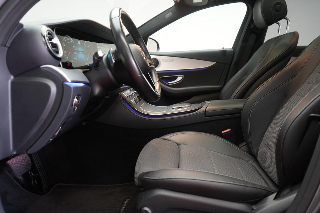 Mercedes-Benz E 220 2022