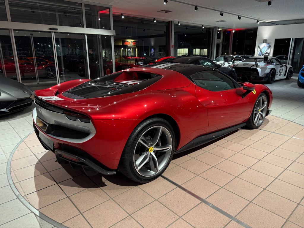 Ferrari 296 GTS 2024