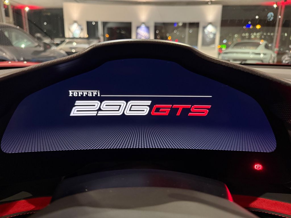 Ferrari 296 GTS 2024