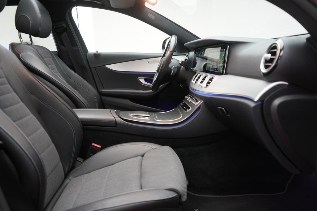 Mercedes-Benz E 220 2022