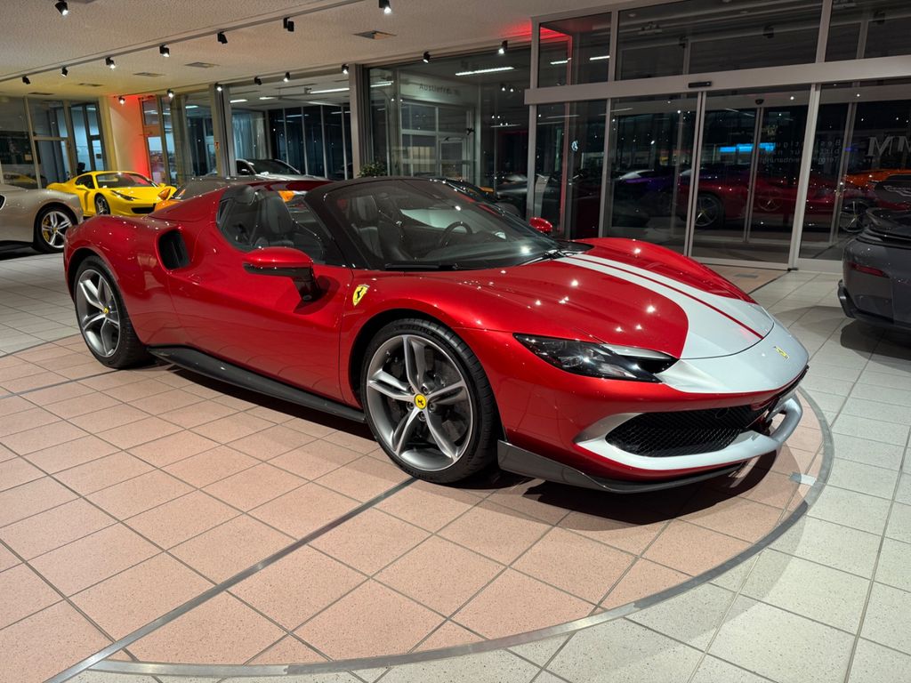 Ferrari 296 GTS 2024