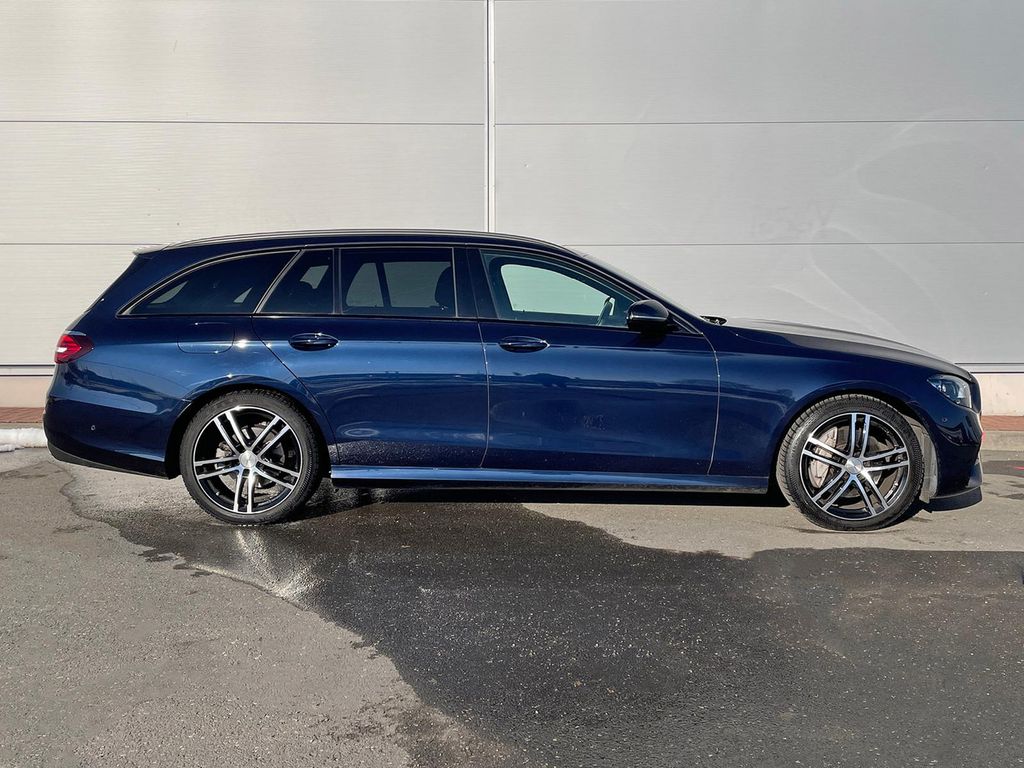 Mercedes-Benz E 200 2021