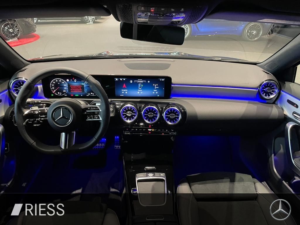 Mercedes-Benz A 250 2026