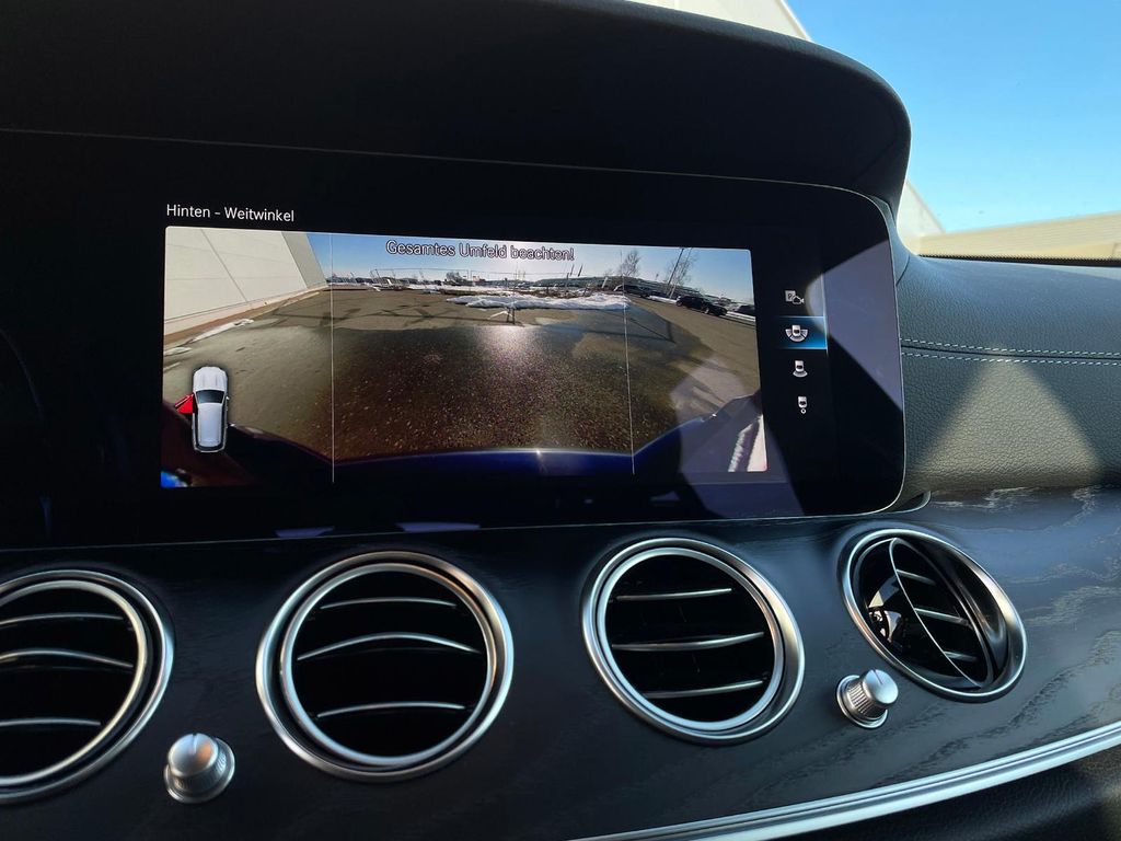 Mercedes-Benz E 200 2021