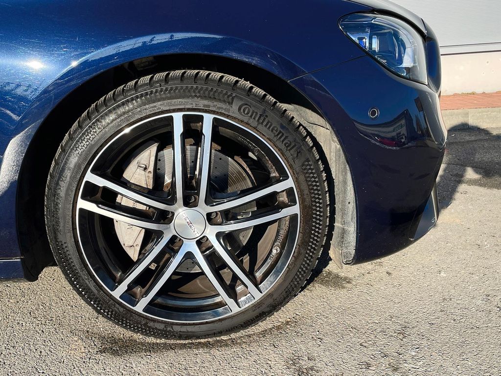 Mercedes-Benz E 200 2021