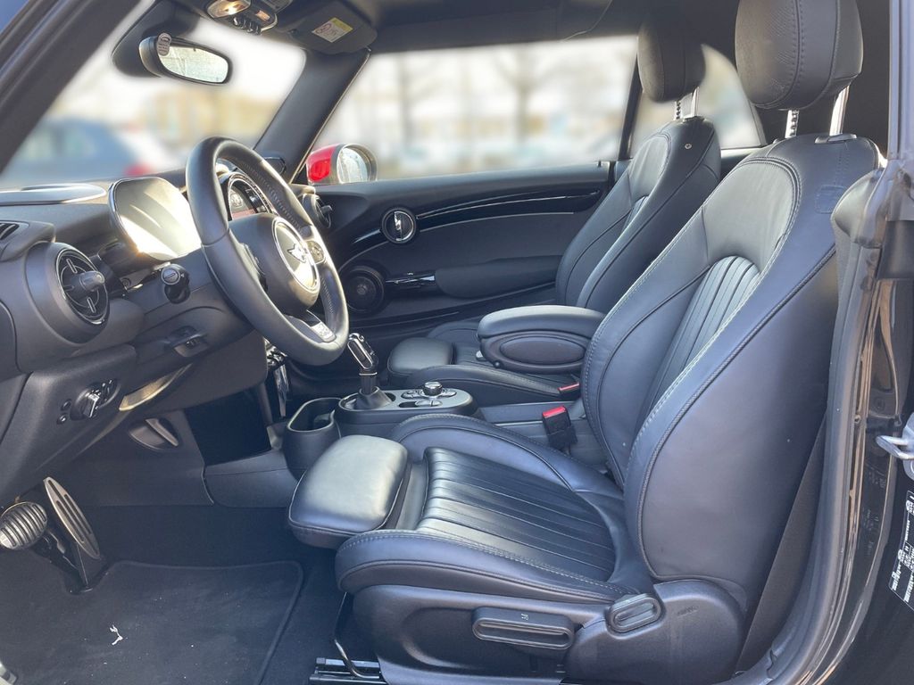 MINI John Cooper Works Cabrio 2023