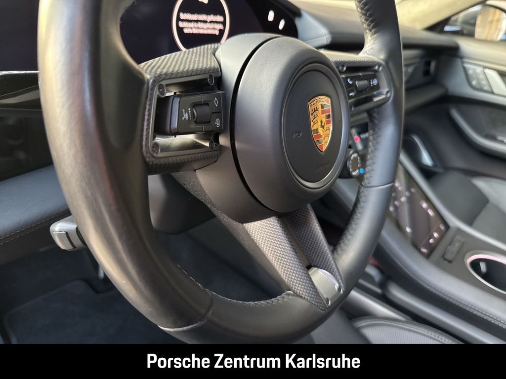 Porsche Taycan 2023