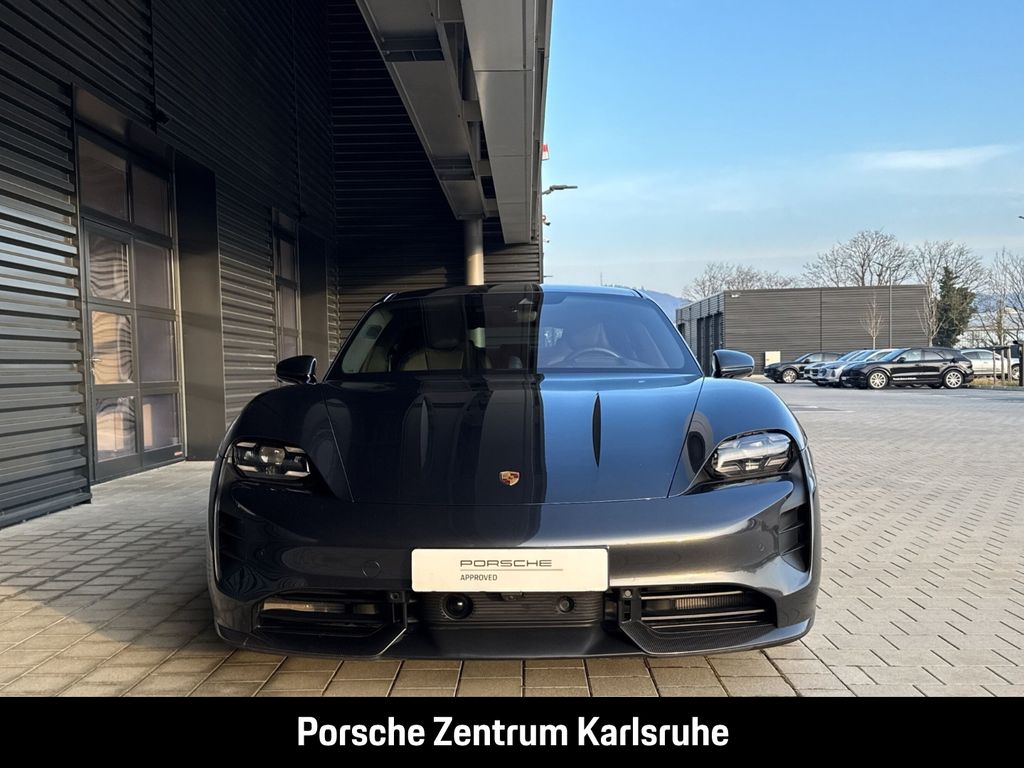 Porsche Taycan 2023