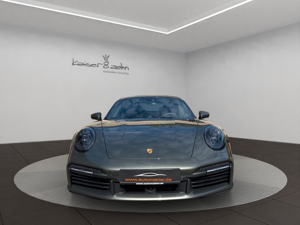 Porsche 992 2025