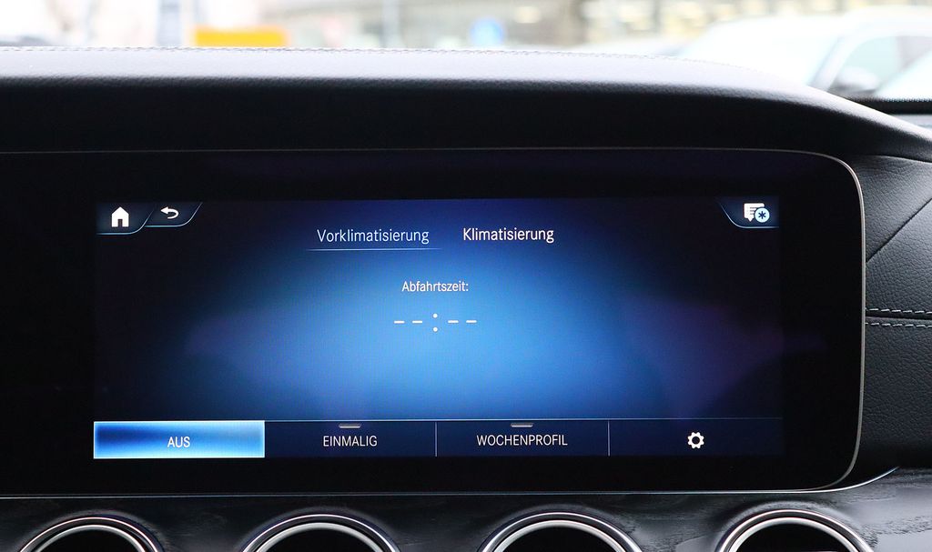 Mercedes-Benz E 300 2021