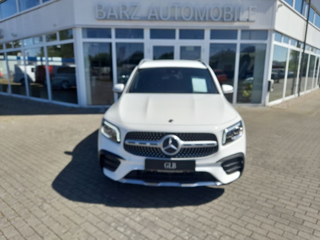 Mercedes-Benz GLB 200 2022