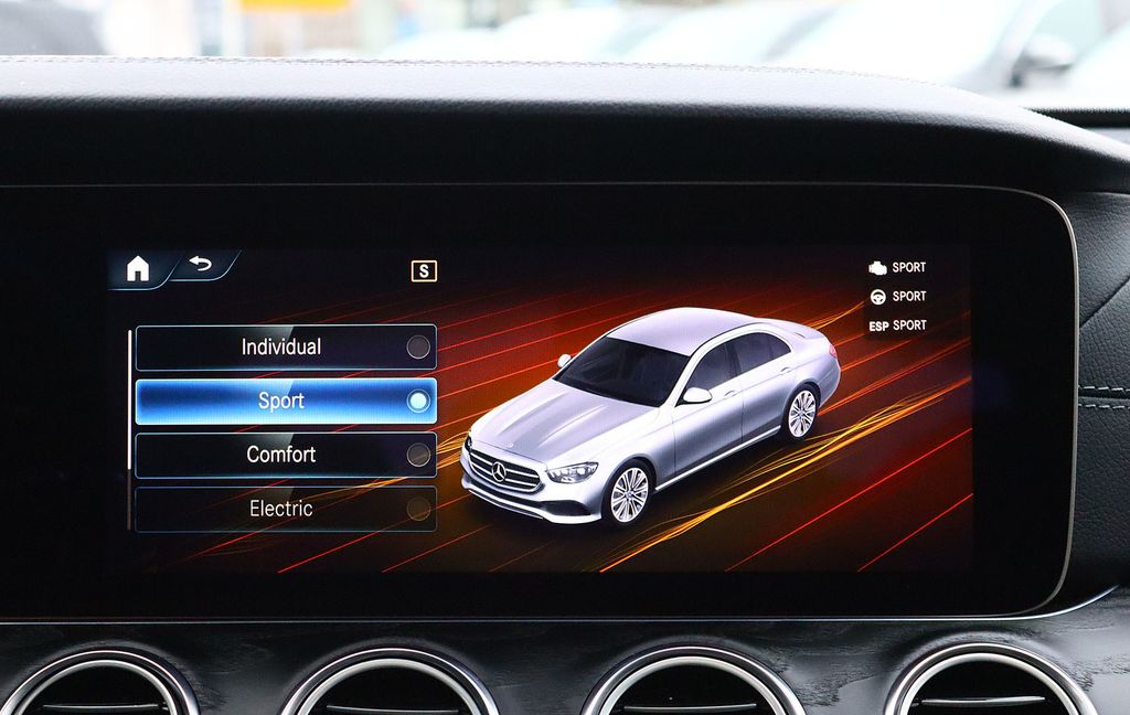 Mercedes-Benz E 300 2021