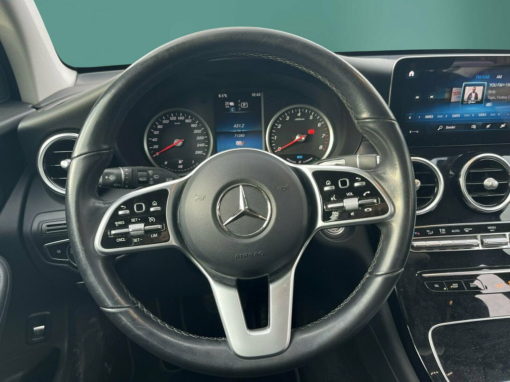 Mercedes-Benz GLC 300 2021