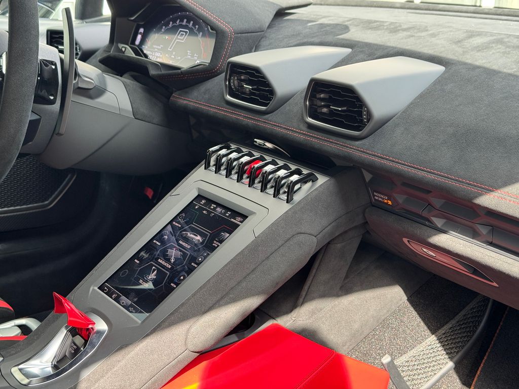 Lamborghini Huracán 2022