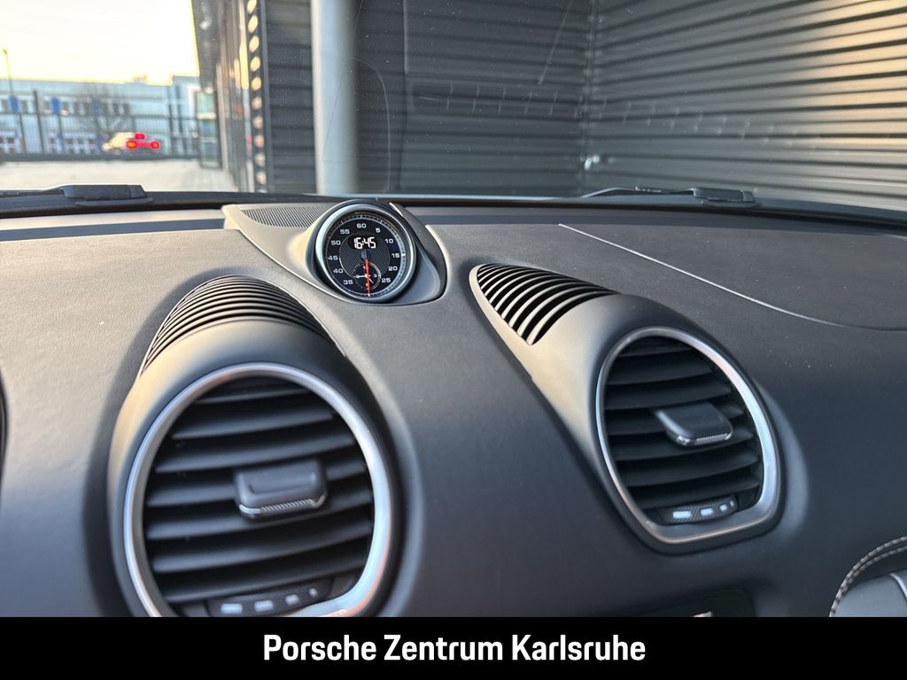 Porsche Boxster 2022