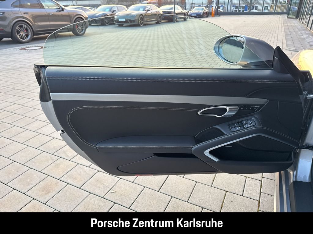 Porsche Boxster 2022