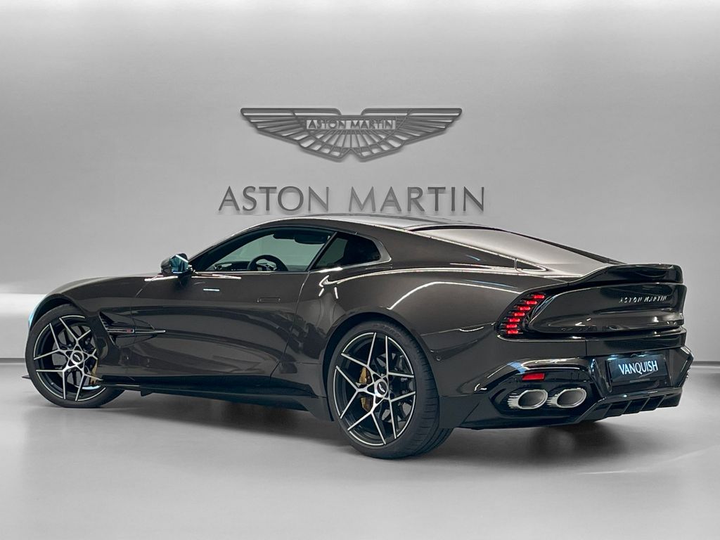 Aston Martin Vanquish 2025