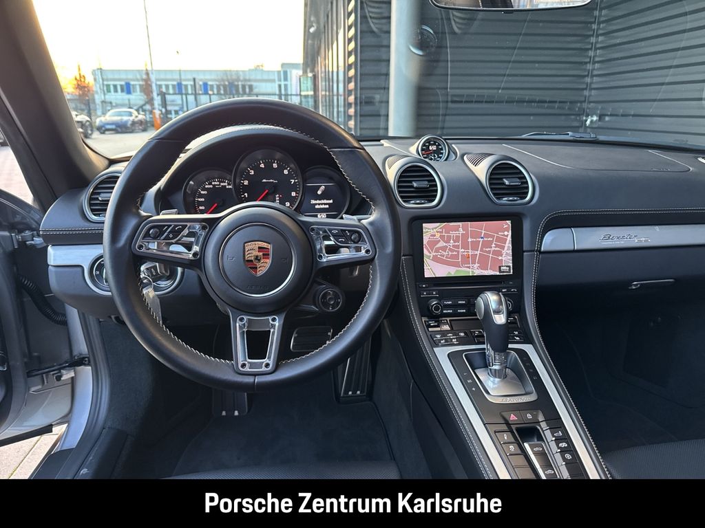 Porsche Boxster 2022