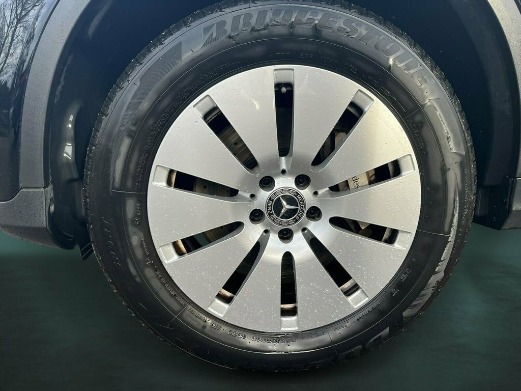 Mercedes-Benz GLC 300 2021