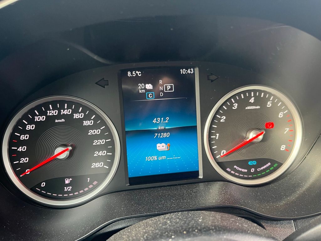 Mercedes-Benz GLC 300 2021