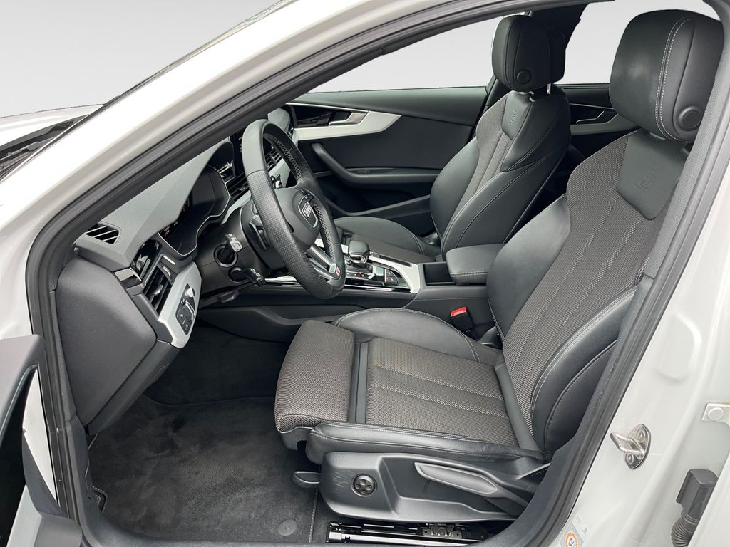 Audi A4 2022