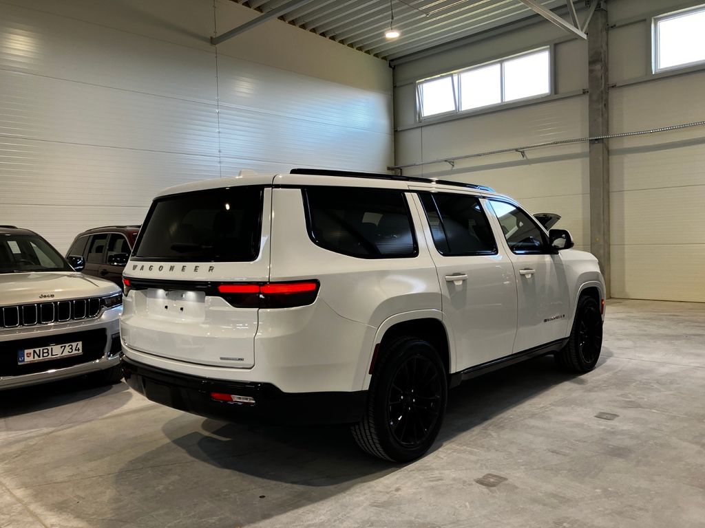 Jeep Wagoneer 2022