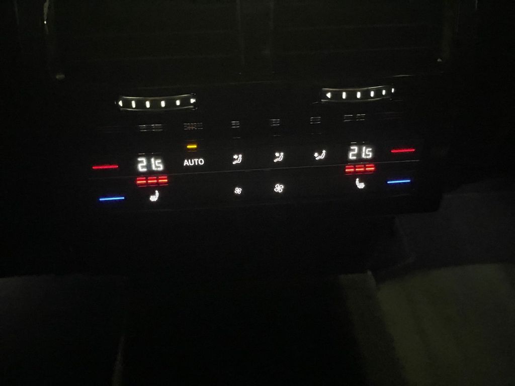 Volkswagen Touareg 2025